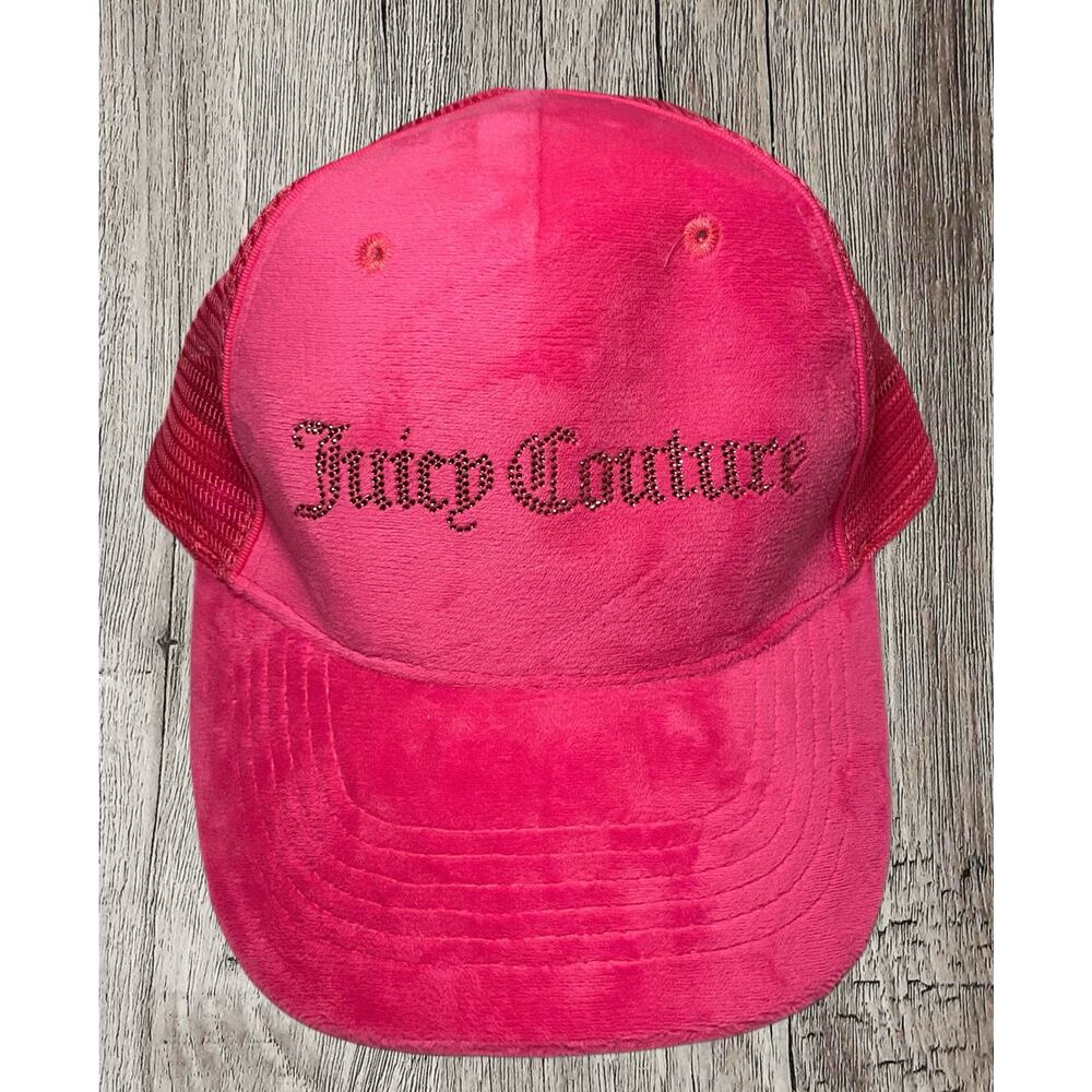 Juicy Couture cap.‎ Pink